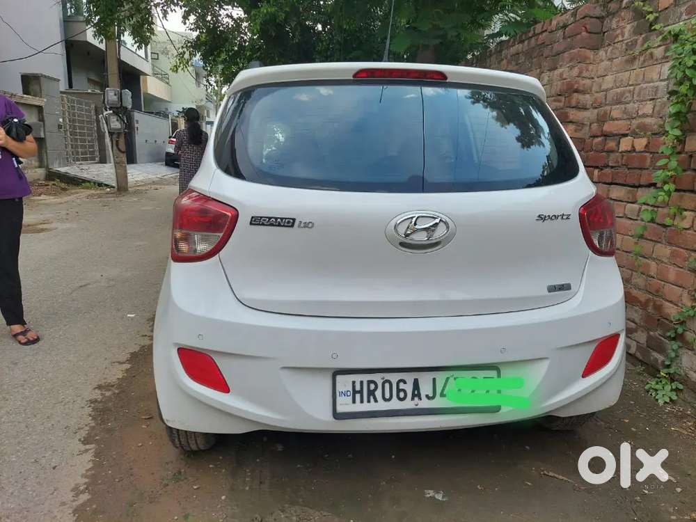 Hyundai Grand I10 Sportz 2016