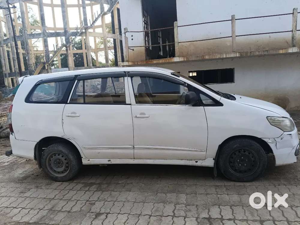 Toyota Innova 2007 Diesel Well Maintained