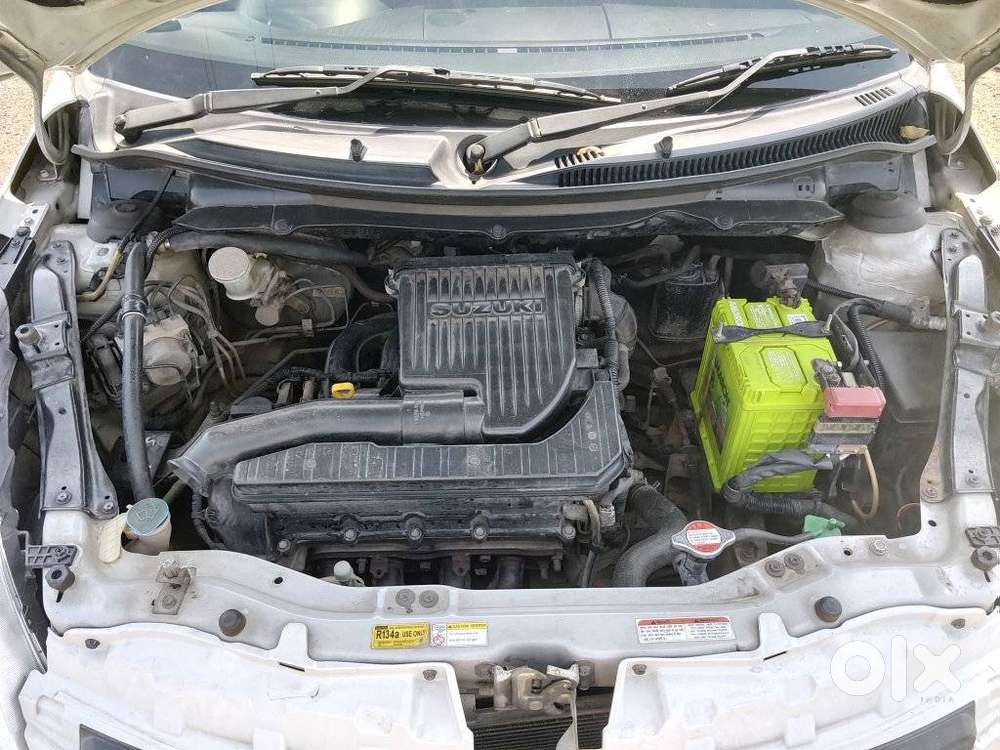 Maruti Suzuki Swift Lxi, 2017, Petrol