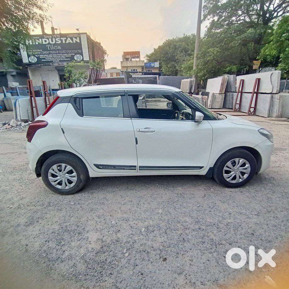 Maruti Suzuki Swift Vxi Optional, 2019, Petrol