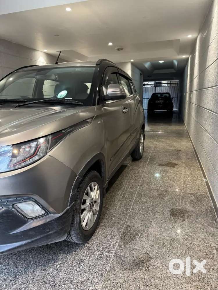 Mahindra Kuv 100  K8
2016 Model First Owner Diesel