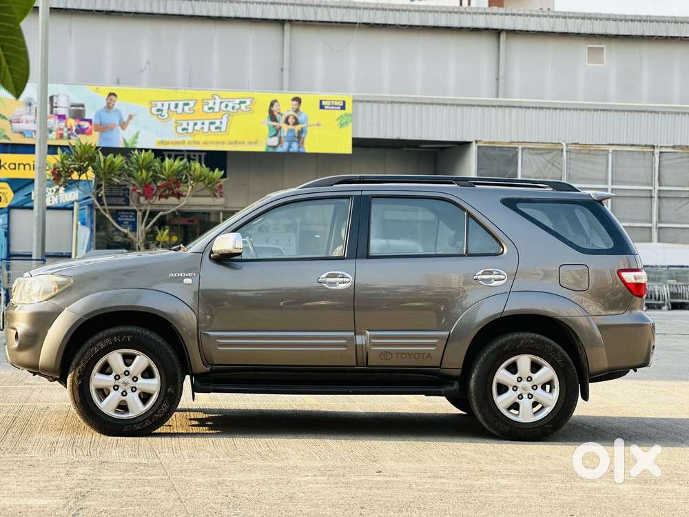 Toyota Fortuner 3.0 4x4 Manual, 2011, Diesel