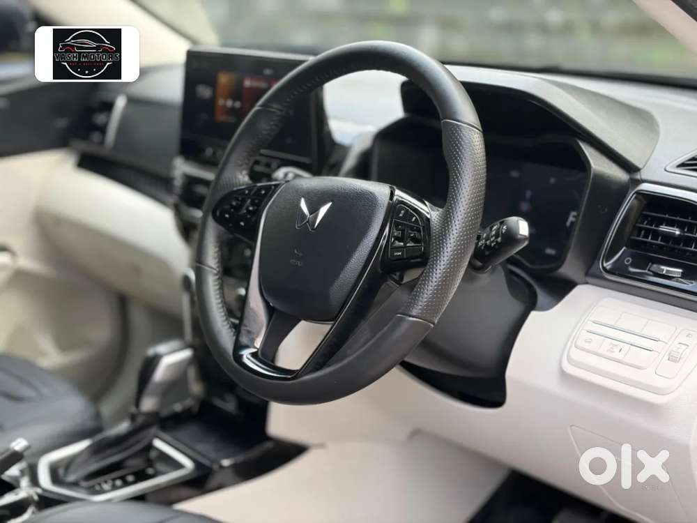 Mahindra Xuv 3xo Ax5l 1.2 Petrol At, 2024, Petrol