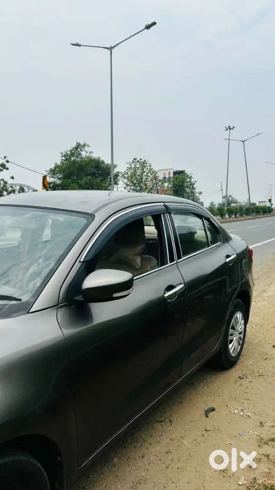 Maruti Suzuki Dzire Vxi Petrol 2019