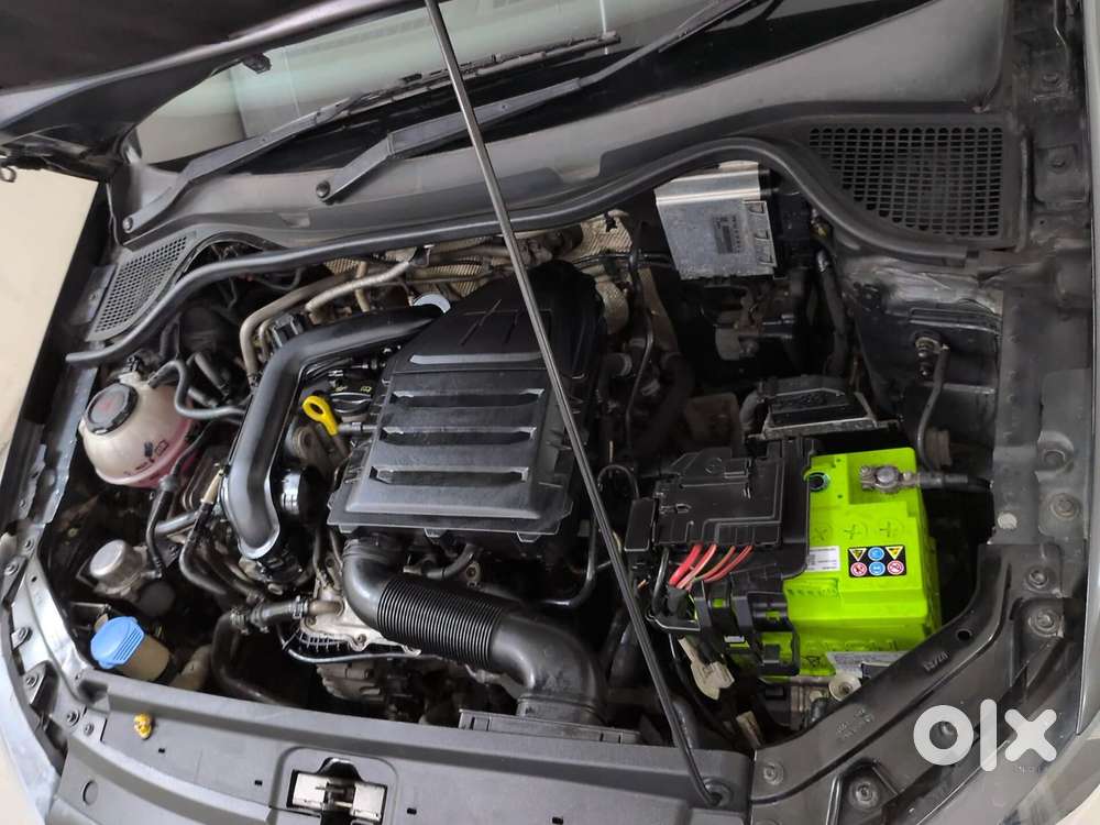 Volkswagen Vento 1.6 Highline, 2021, Petrol