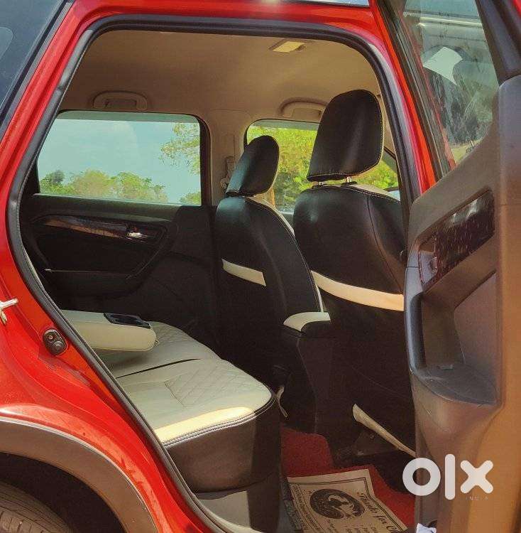 Maruti Suzuki Brezza Zdi+ Dual Tone, 2016, Diesel