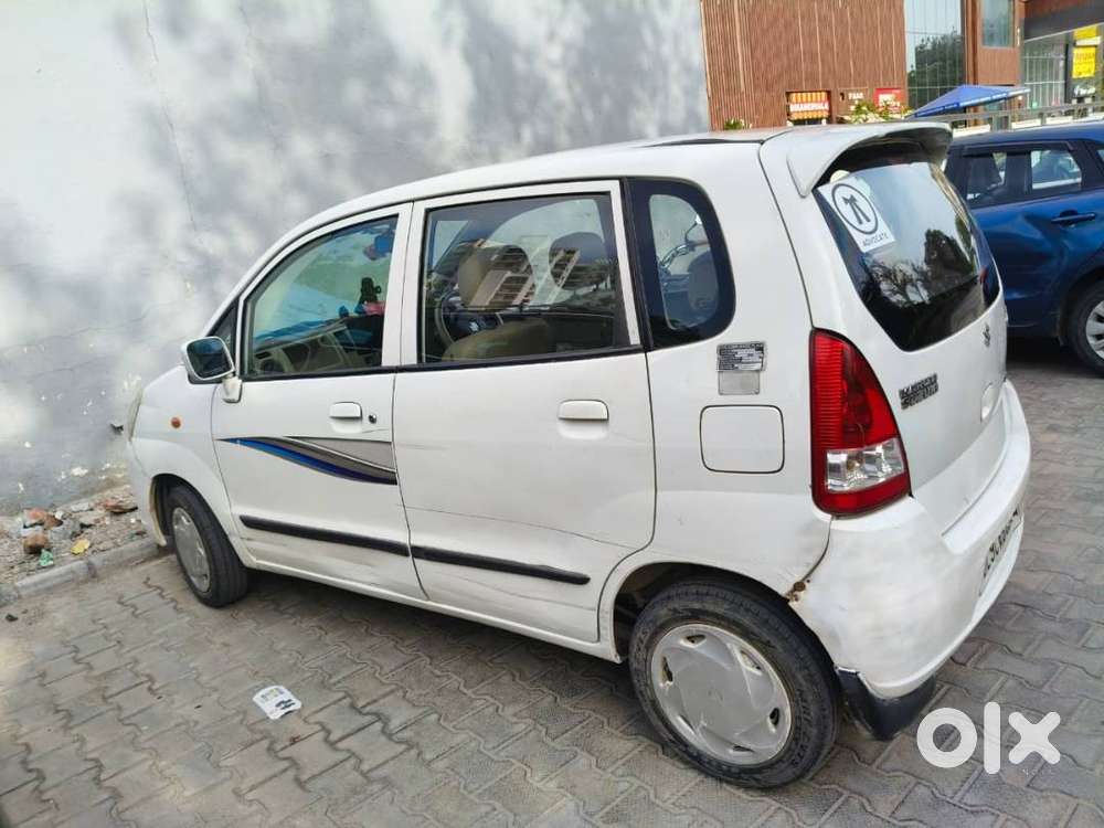 Maruti Suzuki Zen Estilo 2011 Cng