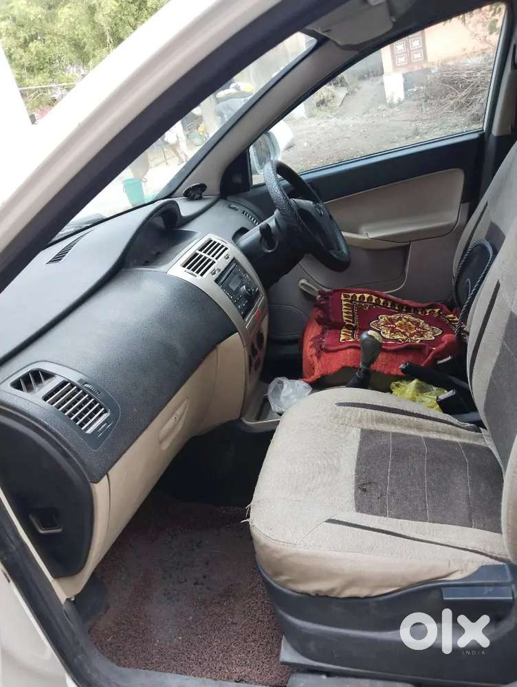 Indica Vista Terra Qudrajet 2011