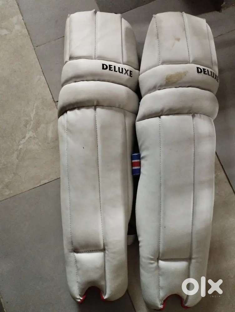 1st hand pads of deluxe company by NSI sports