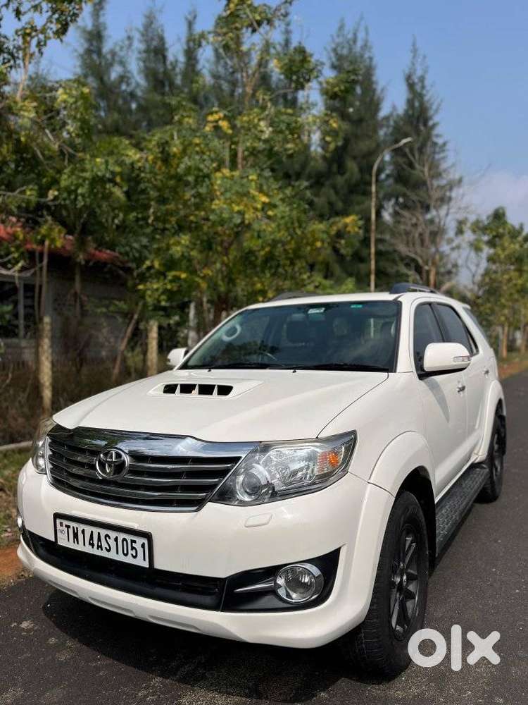 Toyota Fortuner, 2015, Diesel