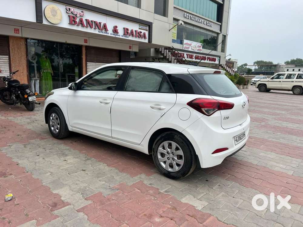 Hyundai Elite I20 2017 Cng & Hybrids Well Maintained