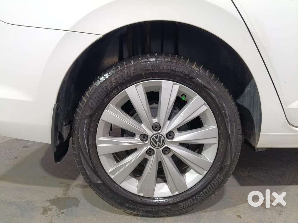 Volkswagen Virtus Highline Plus 1.0 Tsi At, 2022, Petrol