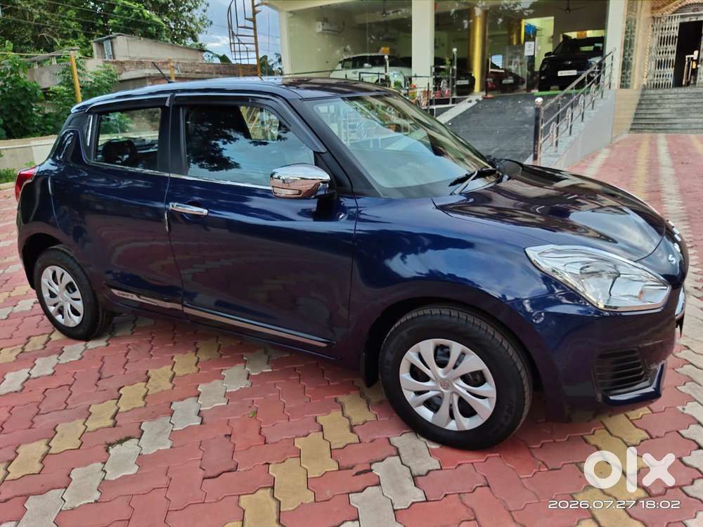Maruti Suzuki Swift 1.2 Vxi (o), 2022, Petrol