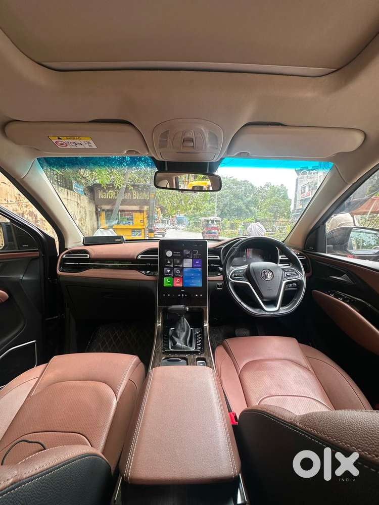 Mg Hector Plus 2023