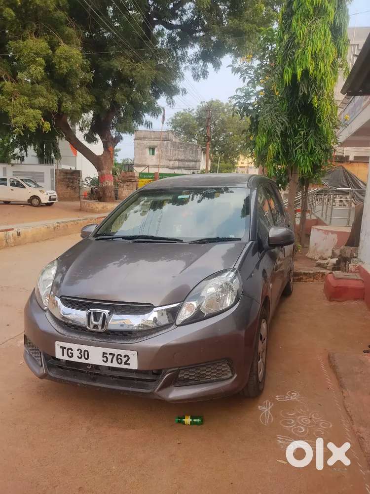Honda Mobilio 2015 Diesel 96000 Km Driven