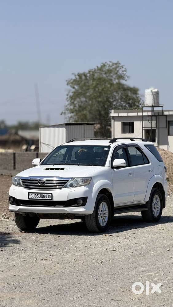 Toyota Fortuner 3.0 4x2 Mt, 2014, Diesel