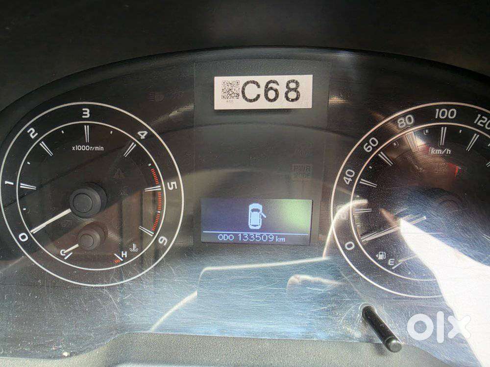 Toyota Innova Crysta 2.4 G Mt 8s, 2017, Diesel