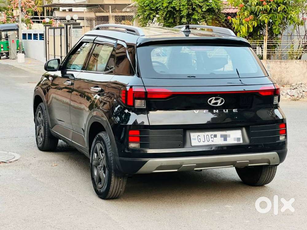 Hyundai Venue S 1.2 Petrol, 2023, Cng & Hybrids