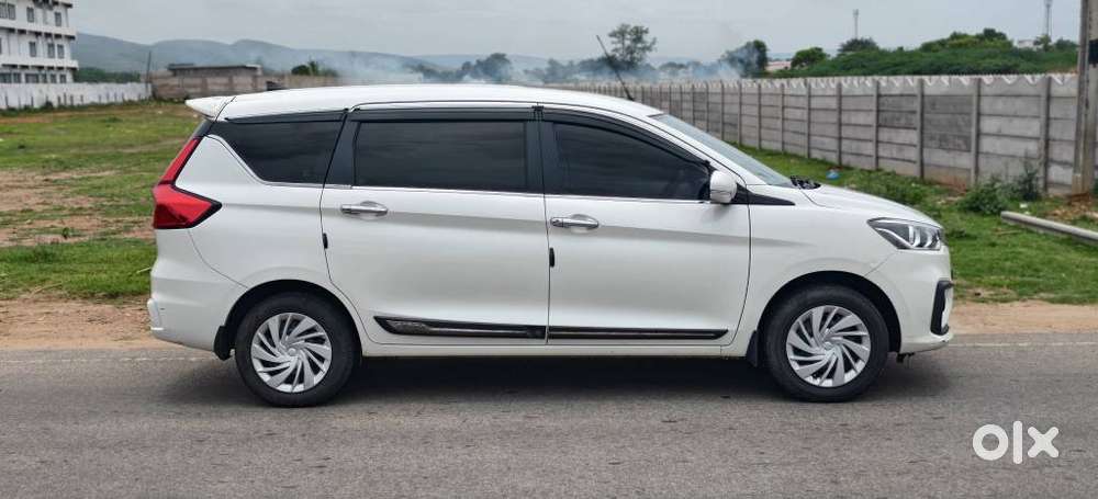 Maruti Suzuki Ertiga Vxi Shvs, 2024, Petrol