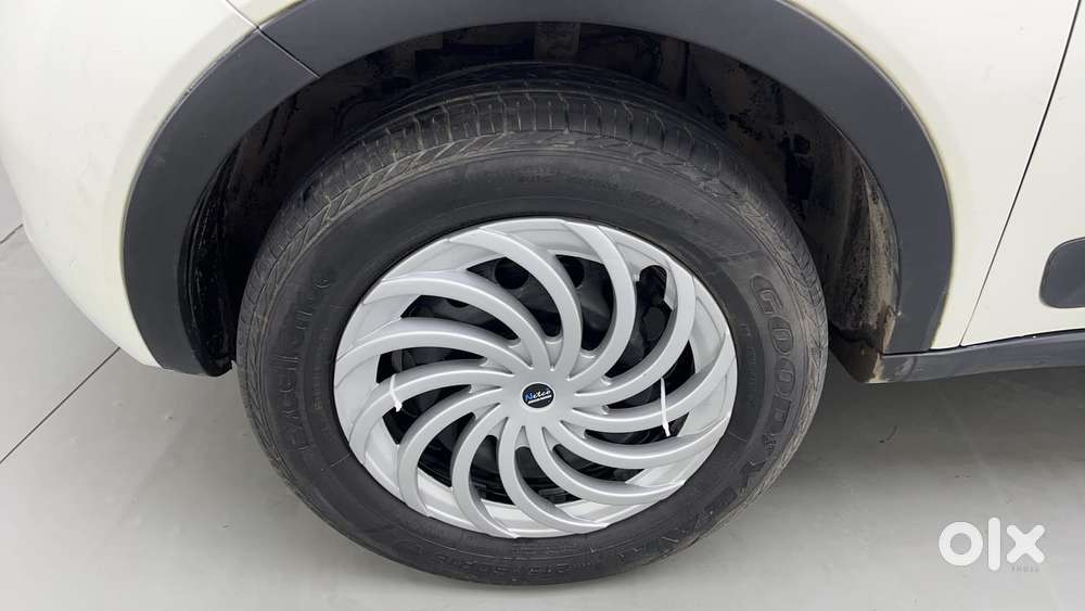 Tata Nexon 1.2 Revotron Xma Amt, 2018, Petrol