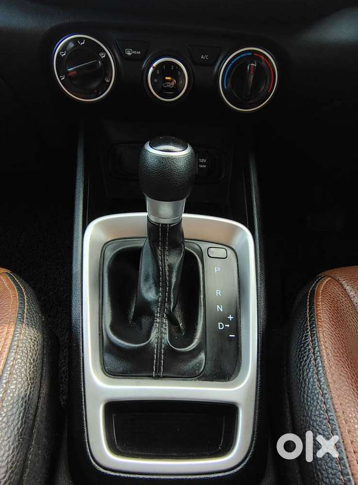 Hyundai Venue S Turbo Dct, 2019, Petrol