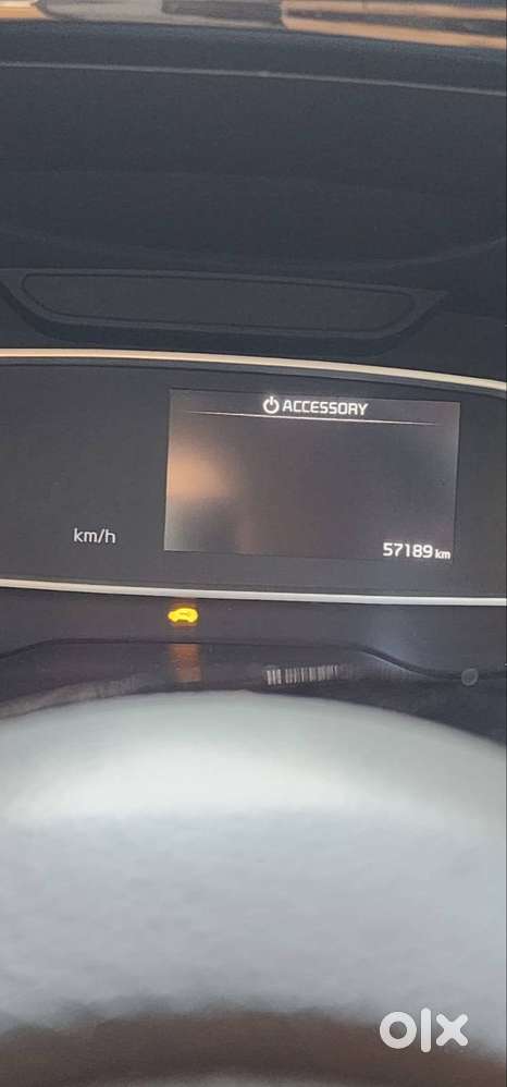 Kia Sonet 2021 Gtx Imt , White Monotone, With Sunroof, Accessories