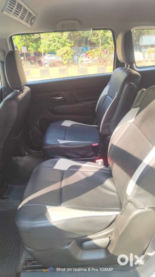 Maruti Suzuki Xl6 1.5 Zeta Mt, 2022, Petrol