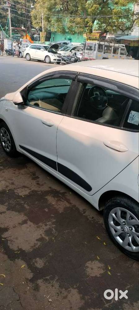 Hyundai Grand I10 Sportz 1.2 Kappa Vtvt, 2017, Petrol