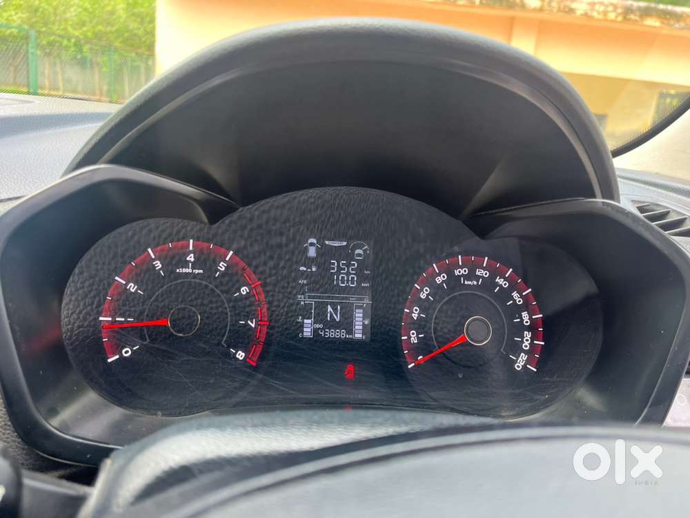 Mahindra Xuv300 2021 Petrol Good Condition