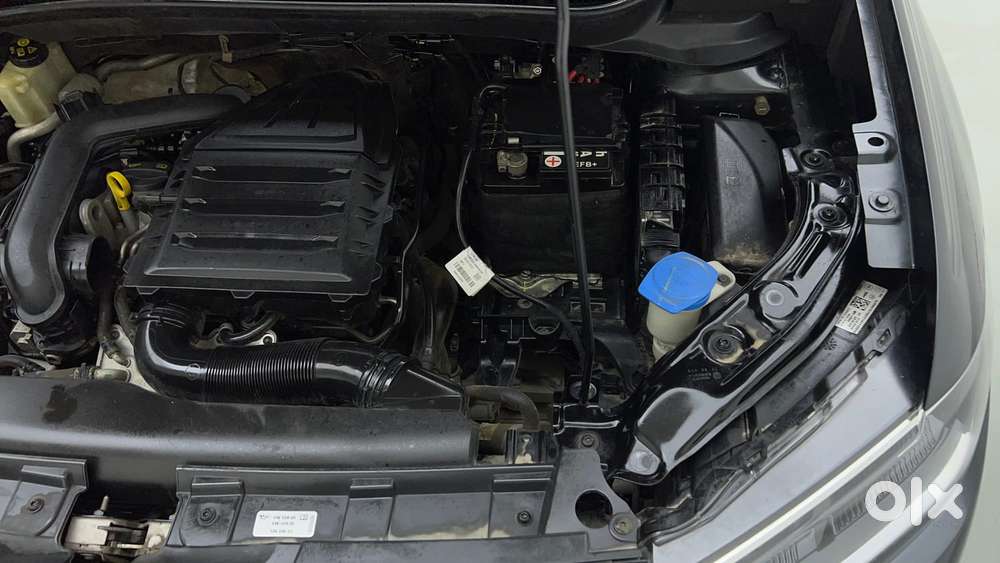 Volkswagen Taigun 1.0 Tsi Highline At, 2022, Petrol