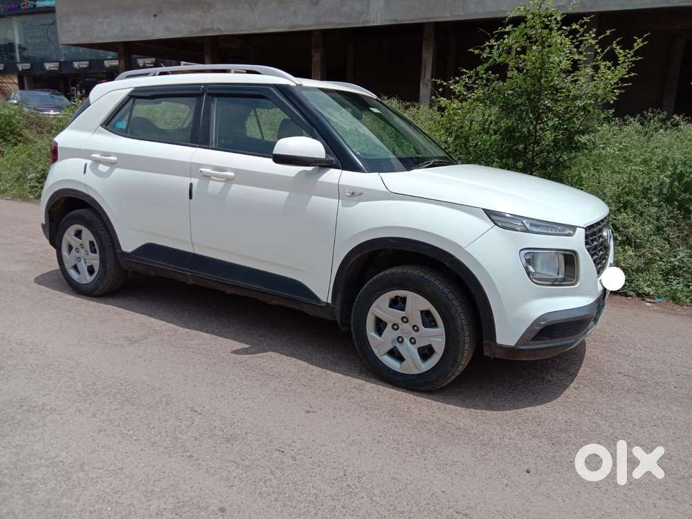 Hyundai Venue S 1.2 Petrol, 2021, Petrol