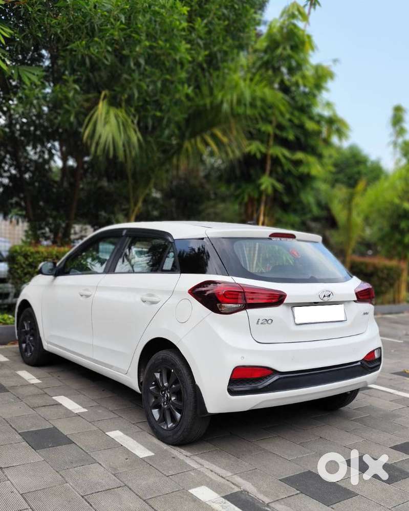 Hyundai I20 Asta Option Cvt, 2018
