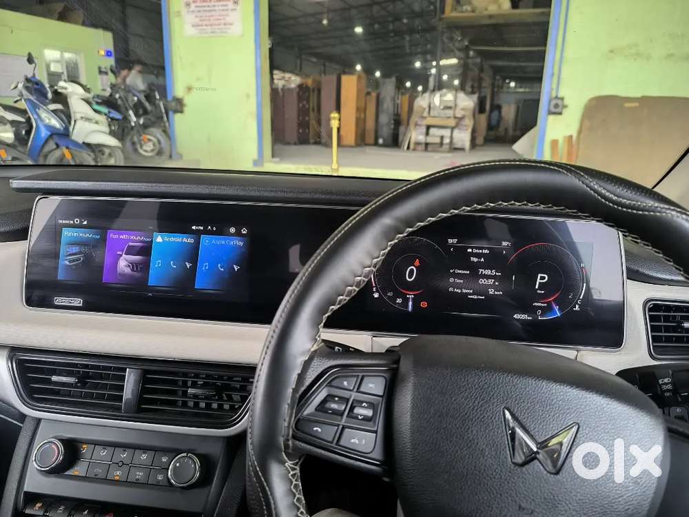 Mahindra Xuv700 2023 Diesel 43000 Km Driven