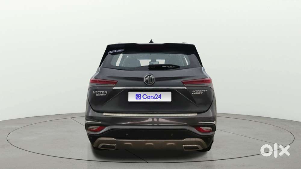 Mg Hector Plus 1.5 Sharp Turbo Cvt 6 Str, 2022, Petrol