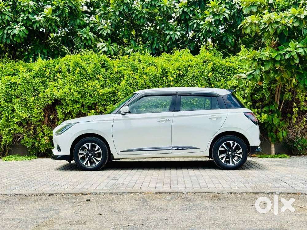 Maruti Suzuki Swift Zxi Plus Dual Tone, 2024, Petrol