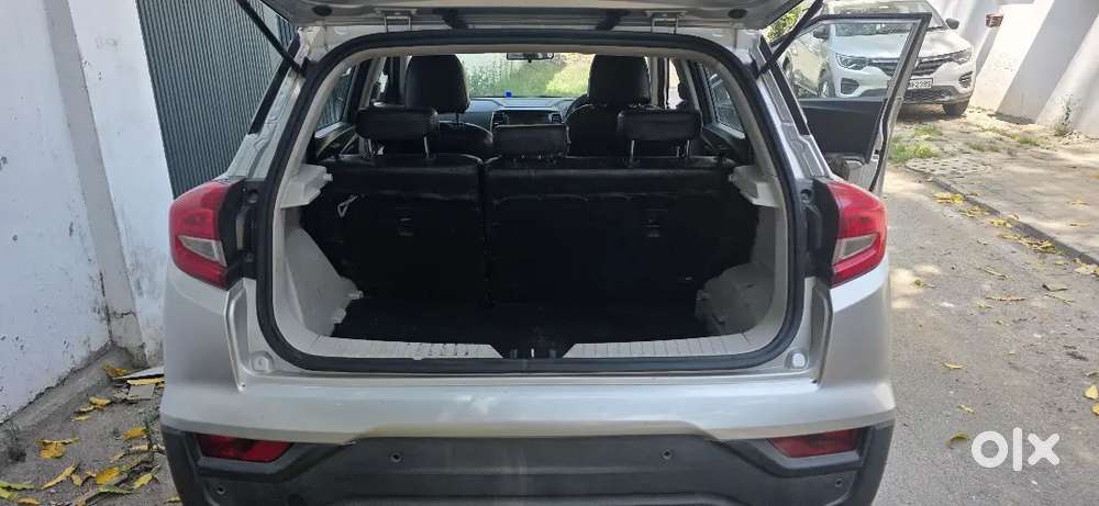 Mahindra Xuv300 2019 Diesel 170000 Km Driven