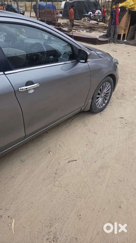 Maruti Suzuki Ciaz Smart Hybrid Alpha , 2017