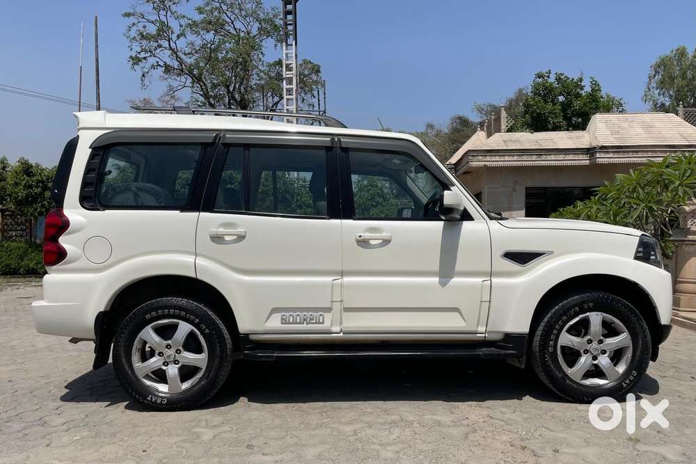 Mahindra Scorpio [2020-2022] 2.2 S9, 2022, Diesel