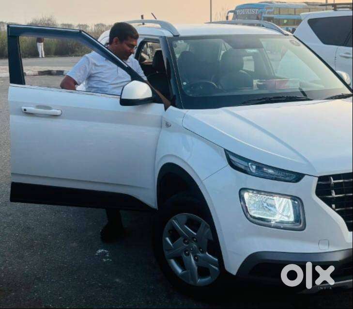 Hyundai Venue S 1.2 Petrol 2019  Single Owner  Excellent Condition
