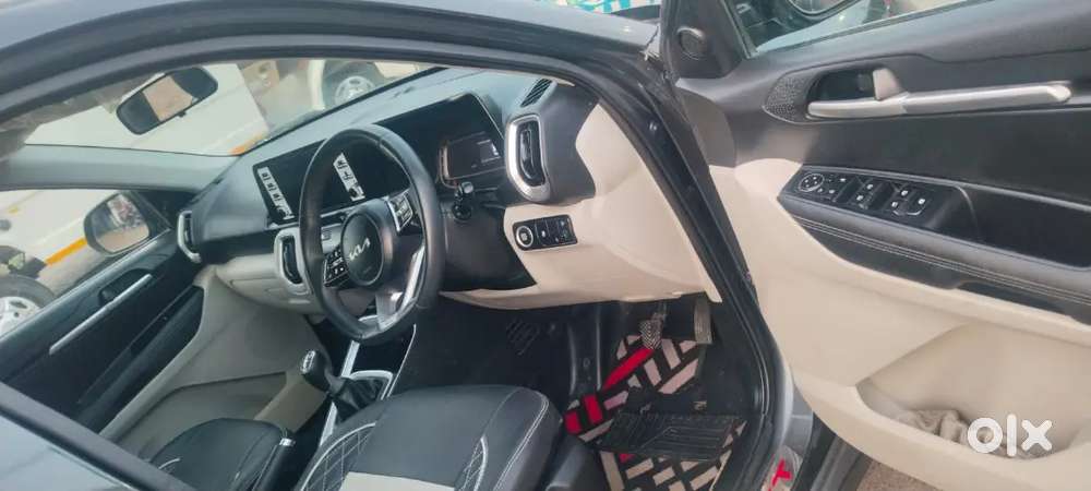 Kia Sonet Diesel Manual 2023 Variant