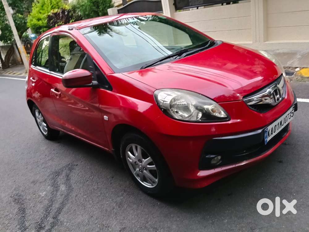 Honda Brio V Mt, 2012, Petrol