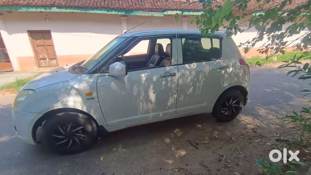 Maruti Suzuki Swift 2009 Diesel 160000 Km Driven