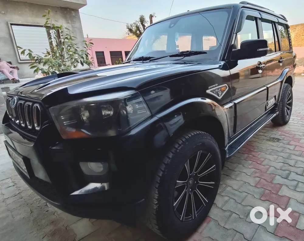 Mahindra Scorpio 2017 Diesel 115000 Km Driven