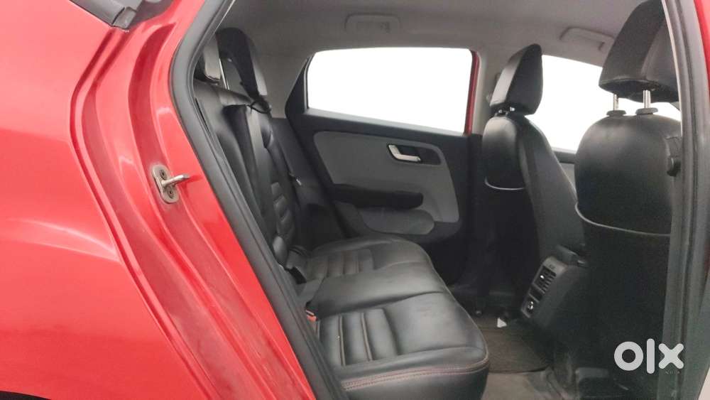 Tata Altroz Xz, 2020, Petrol