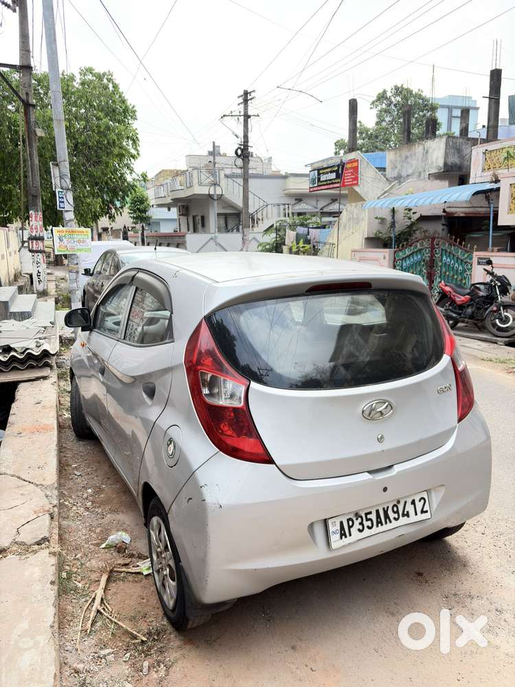 Hyundai Eon Era+ Se, 2017, Petrol
