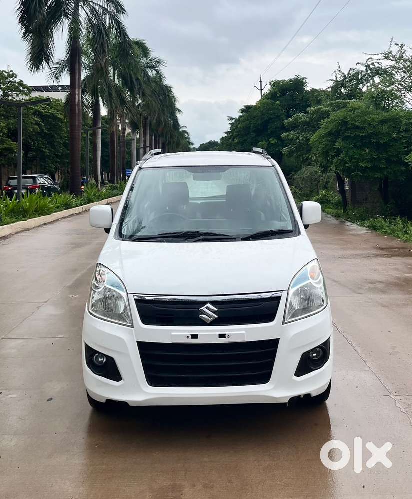 Maruti Suzuki Wagon R Vxi 1.0, 2017, Petrol