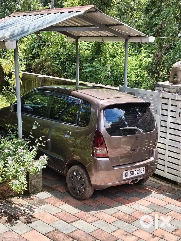 Maruti Suzuki Estilo 2010 Petrol