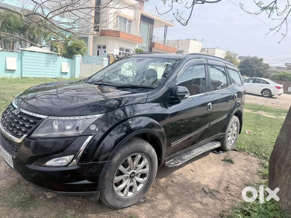 Mahindra Xuv500 2020 Diesel 65000 Km Driven