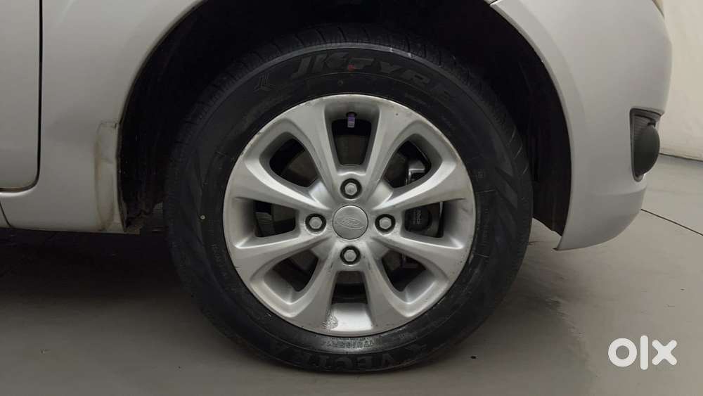 Ford Figo 1.2 Duratec Petrol Titanium, 2012, Petrol