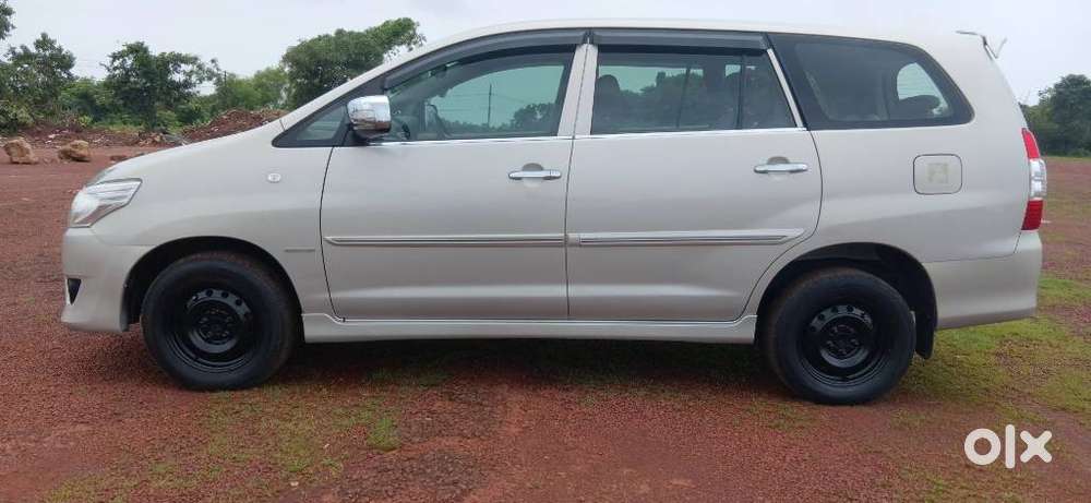 Toyota Innova 2.5 G (diesel) 7 Seater, 2012, Diesel